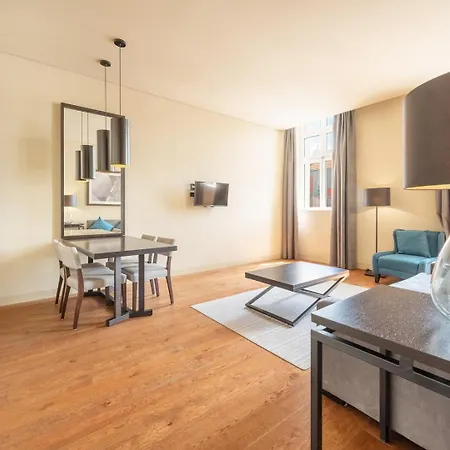 Appartamento Guestready - Time Out 105 Lisbona
